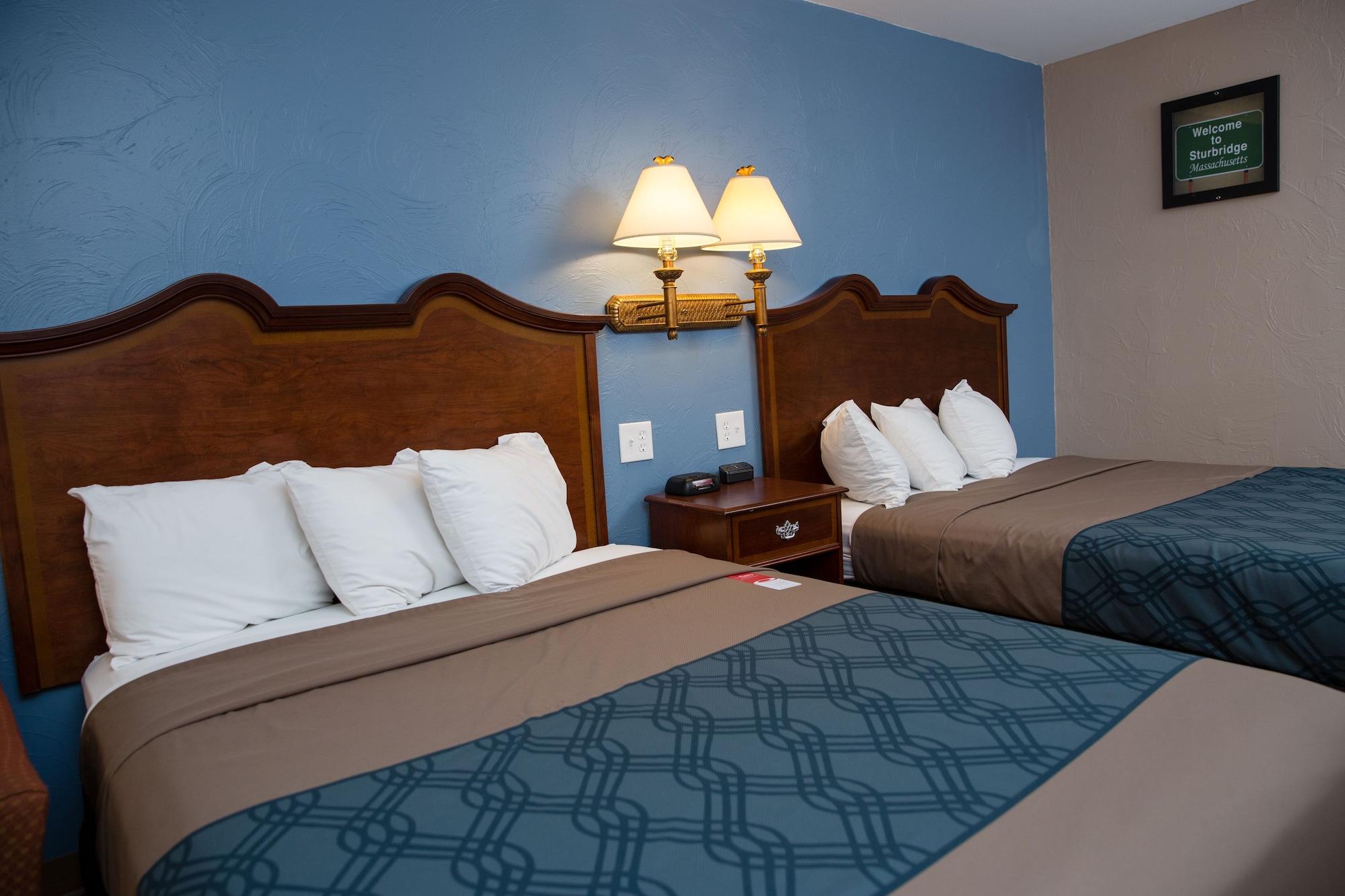 Econo Lodge Sturbridge Route 20 Экстерьер фото