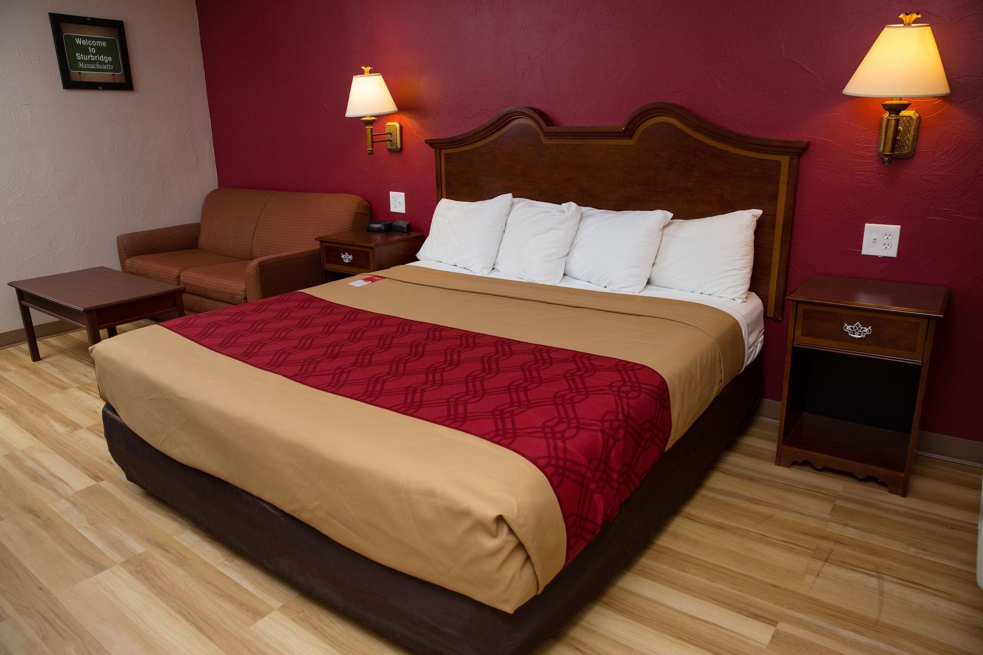 Econo Lodge Sturbridge Route 20 Экстерьер фото