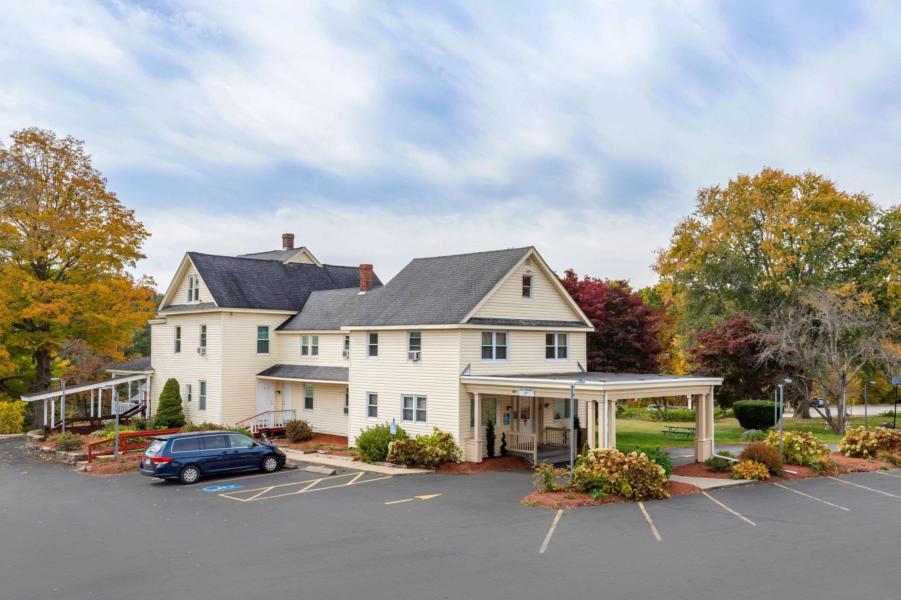 Econo Lodge Sturbridge Route 20 Экстерьер фото