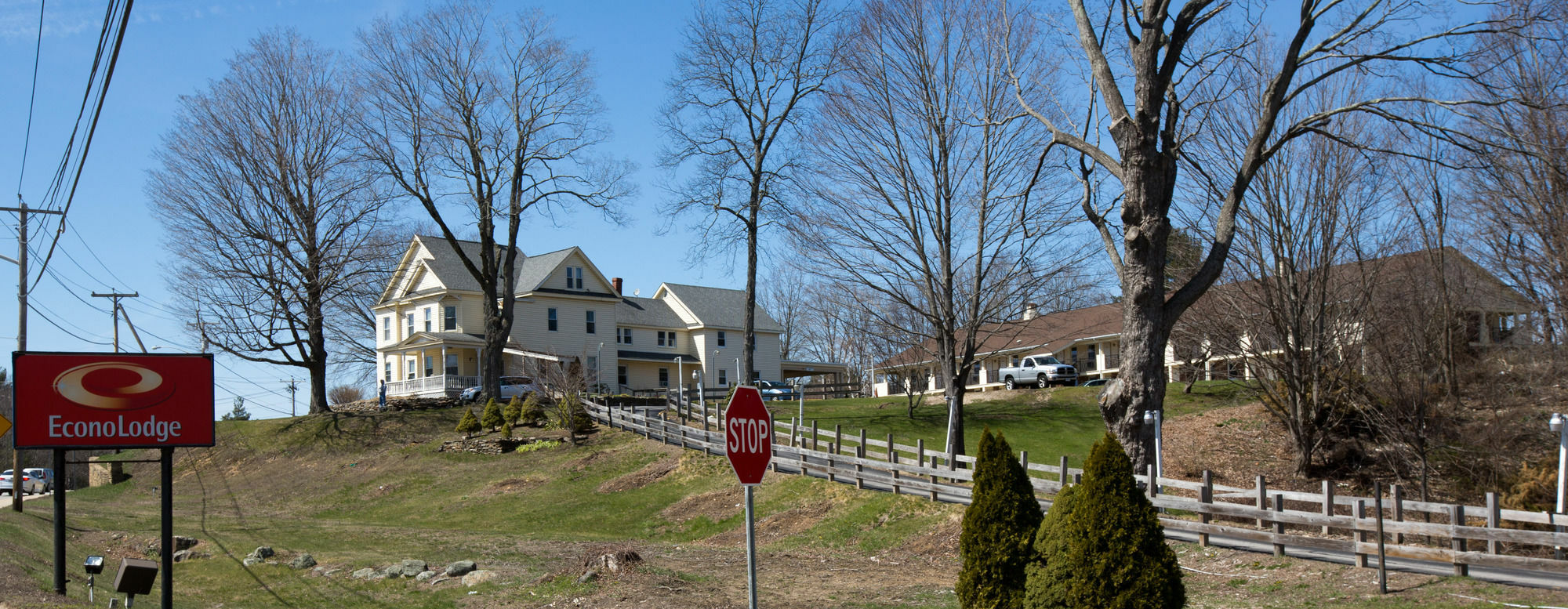 Econo Lodge Sturbridge Route 20 Экстерьер фото